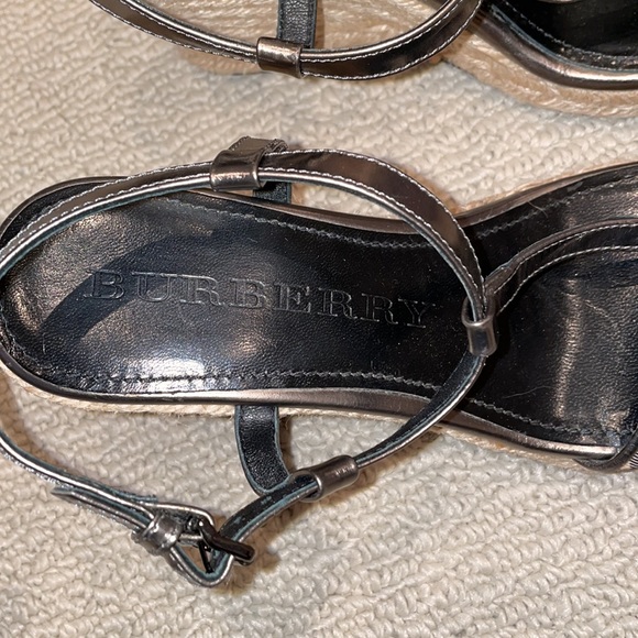 Burberry wedges - Picture 3 of 5